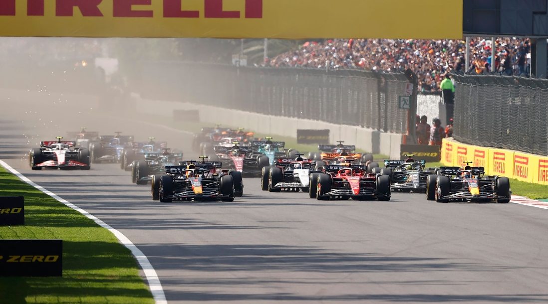 Un puissant ordinateur fait ses prédictions pour 2024