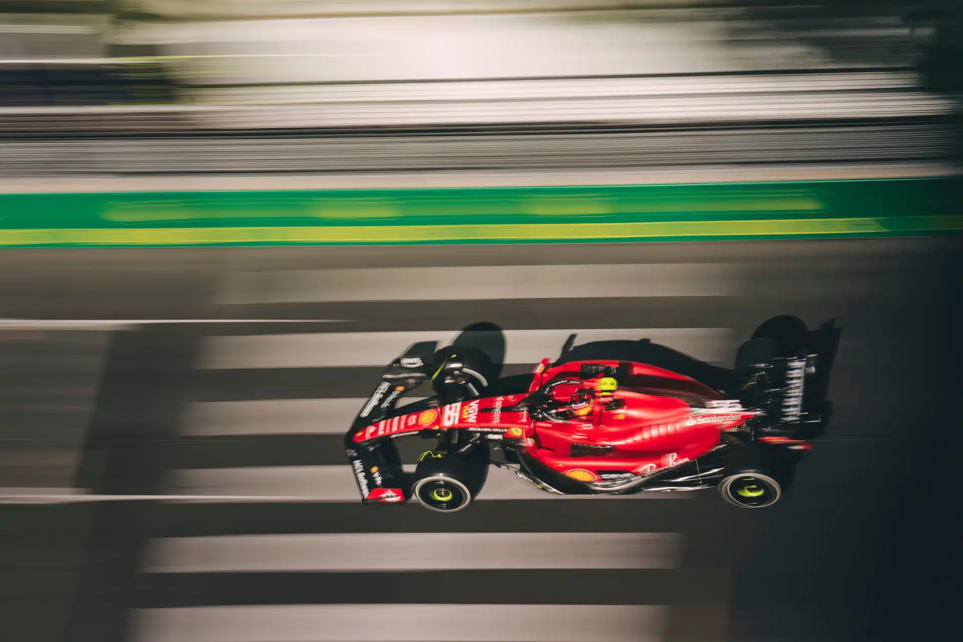 Sainz officialise son départ de Ferrari en fin de saison