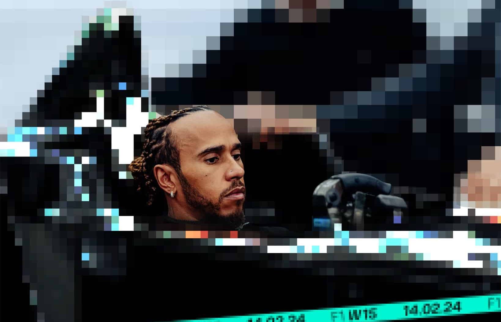 Hamilton pourrait ne pas être en mesure d'embarquer des ingénieurs de Mercedes GFGzOjqW4AA6KpB