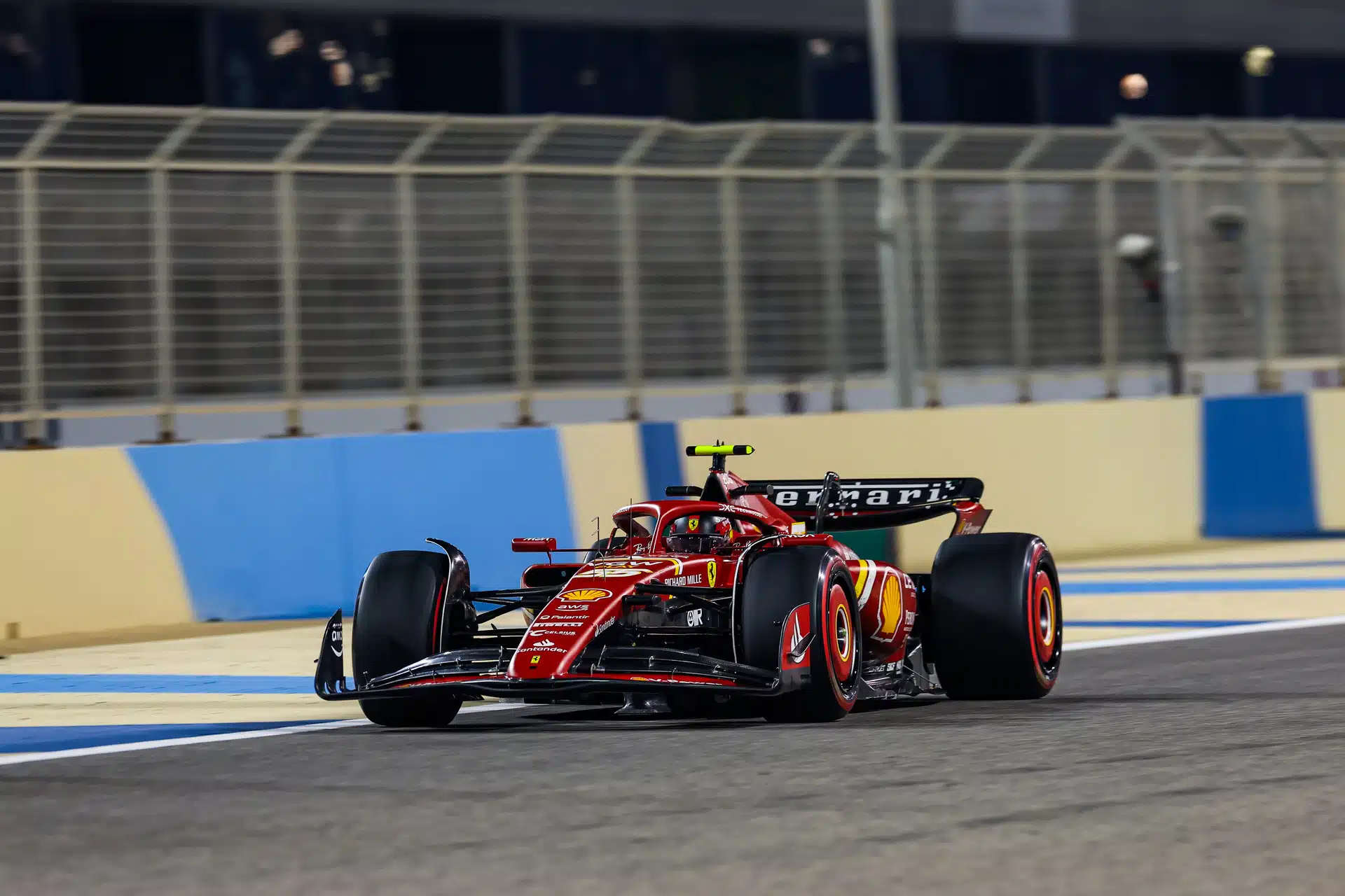 Le retour de Sainz dans le clan Red Bull est-il envisagé ? GHQ9Ok-XsAAiktQ