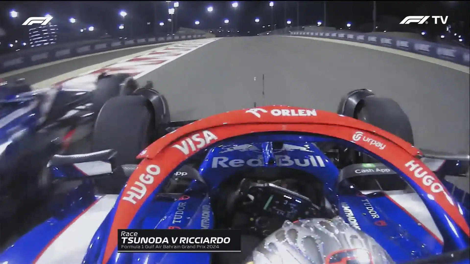 Tsunoda montre son agacement en frôlant Ricciardo après le GP GHr2AFFXwAAU-30