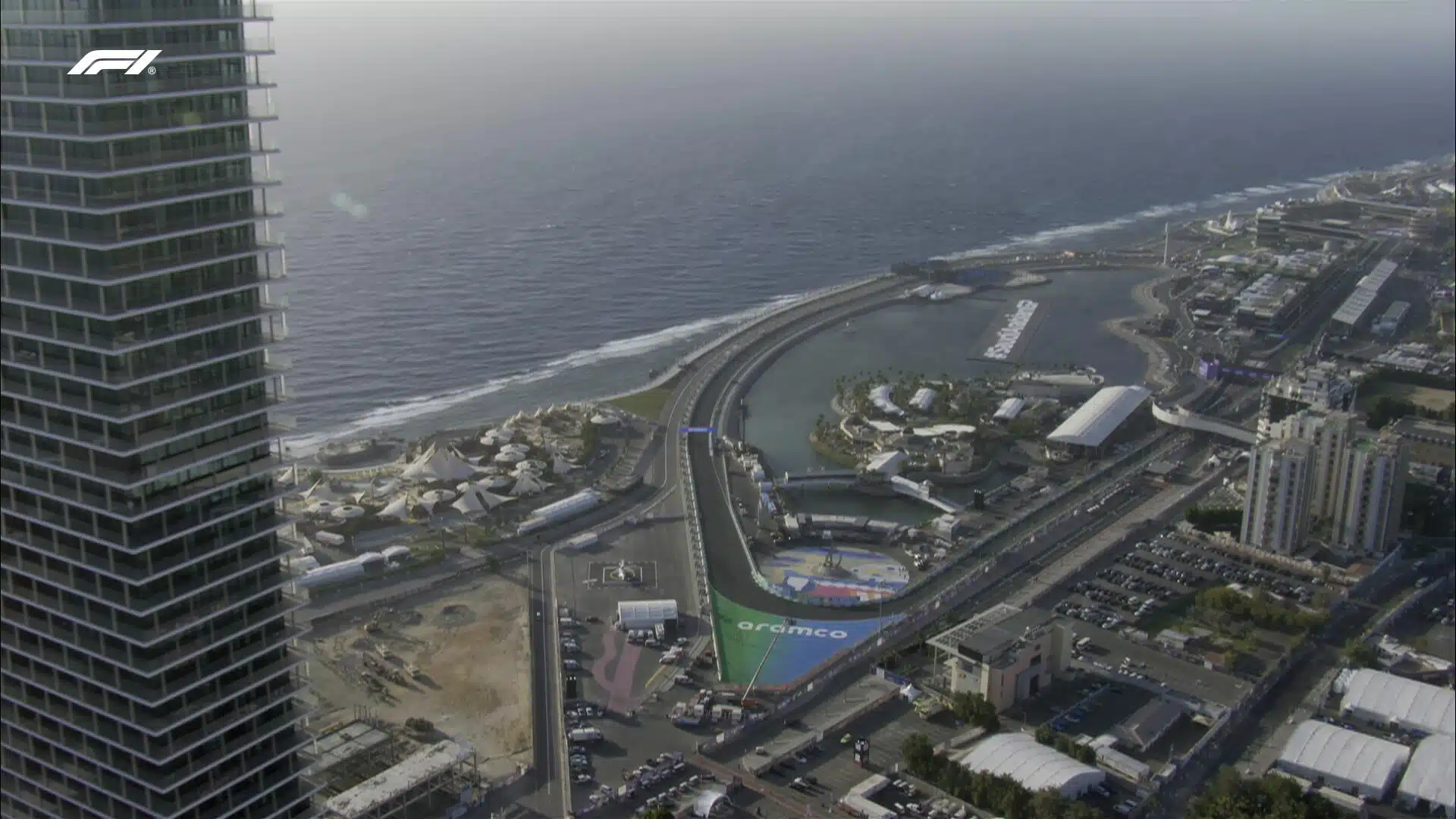 Verstappen domine la première séance d’essais à Djeddah