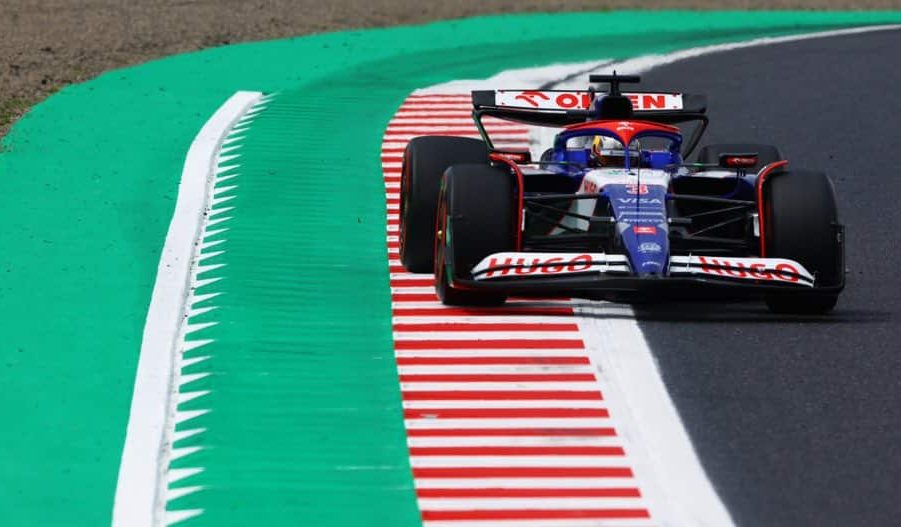 Marko menace de mettre Lawson à la place de Ricciardo GKdg9KqXwAASD-8