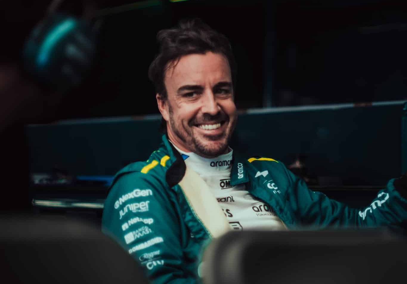 Breaking News: Alonso prolonge son contrat avec Aston Martin alonso aston martin