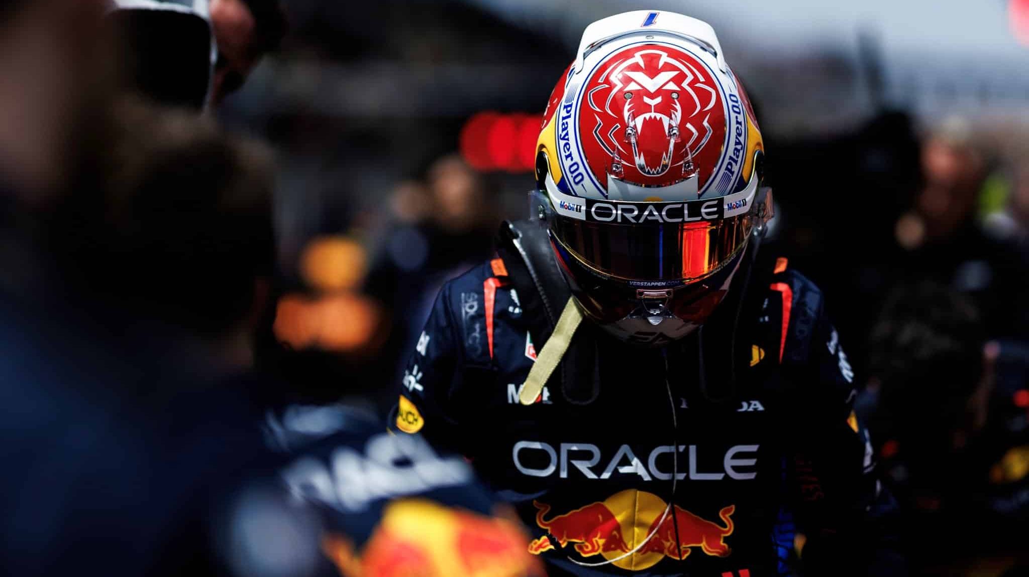 Verstappen sort vainqueur du GP de Chine de Formule 1 GLq44cfXoAAiPQF