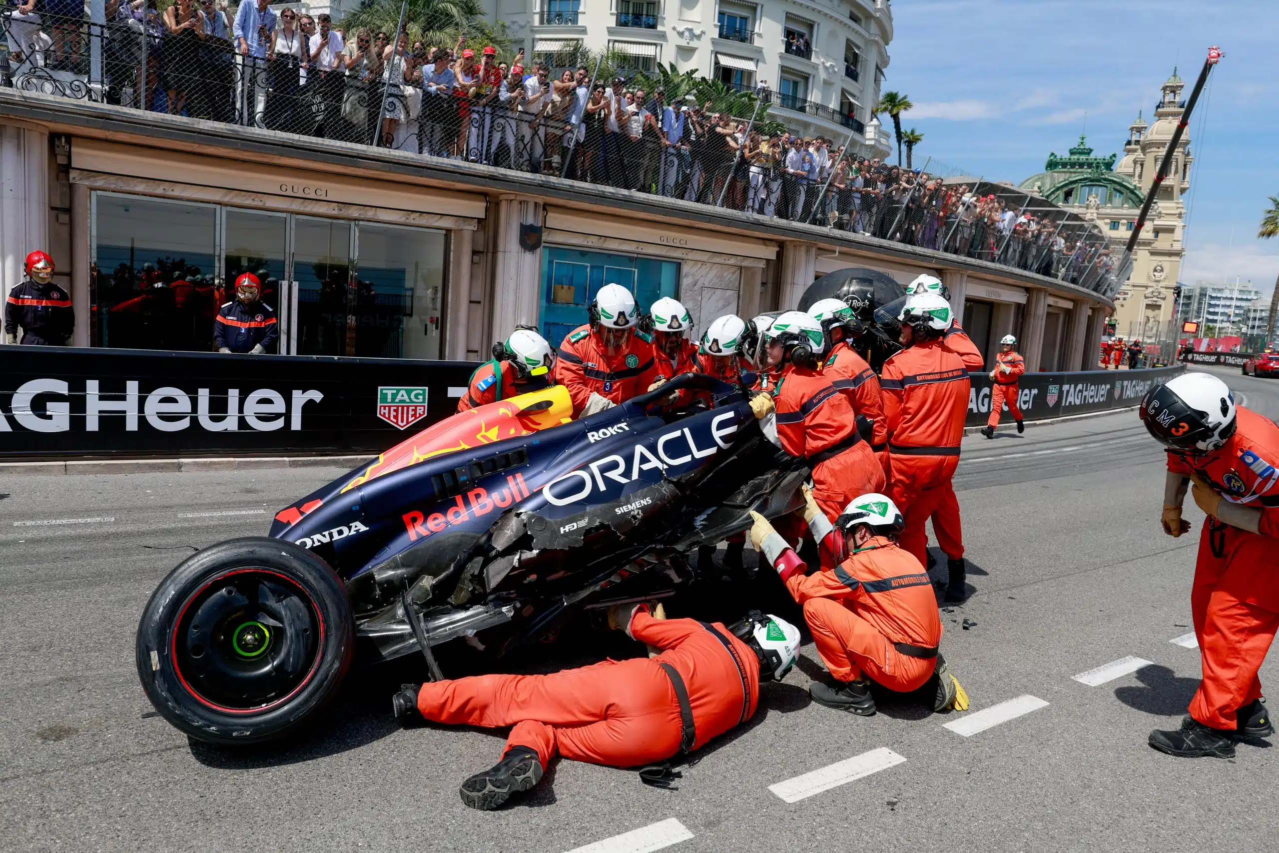 Red Bull dans un état "critique" après le crash de Perez à Monaco Perez Monaco