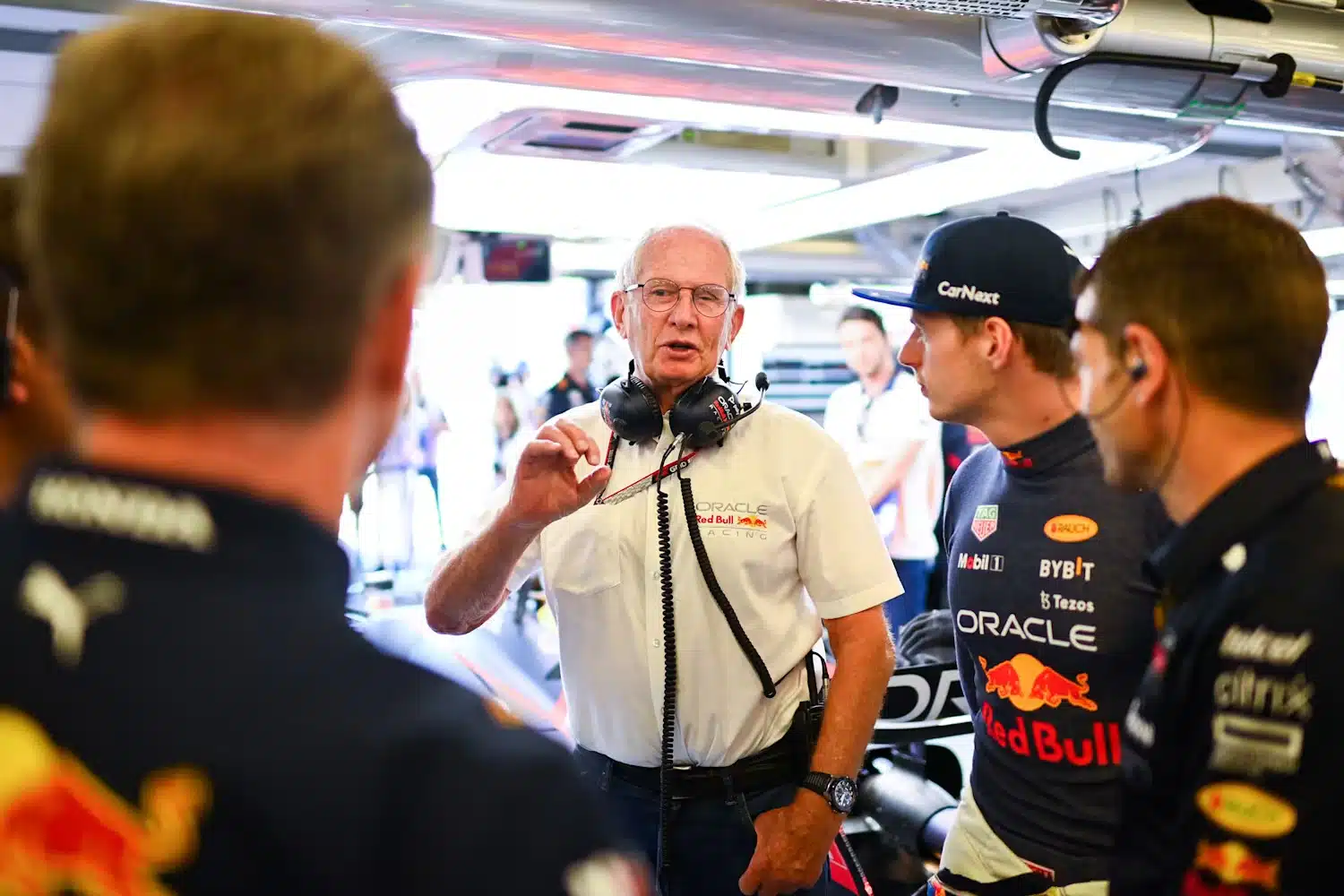 Marko croit connaître la future destination de Newey helmut marko adrian newey