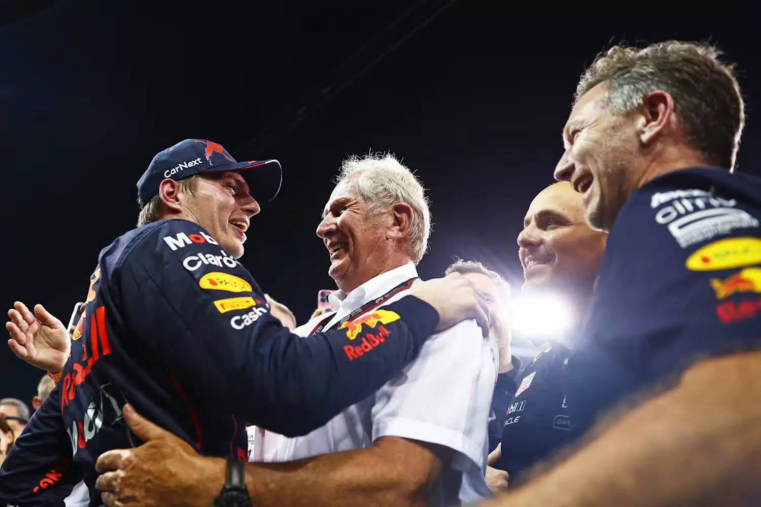 Marko et Verstappen vont-ils asséner le coup de grâce à Red Bull ? max-verstappen-helmut-marko