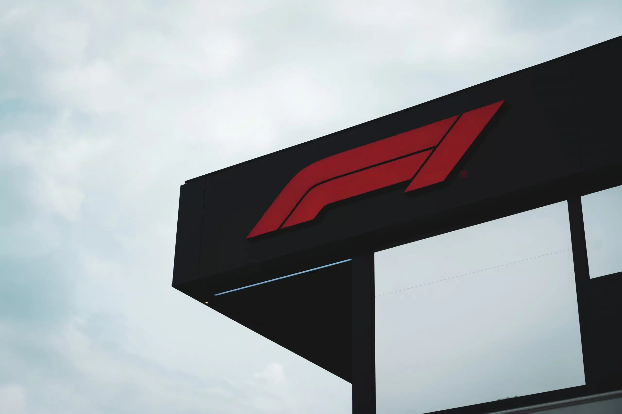 La FIA autorise sous conditions les pilotes de 17 ans en F1 FIA F1 17 ans