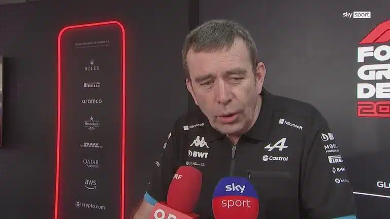 Un départ imminent de Famin de la tête d'Alpine est évoqué famin alpine