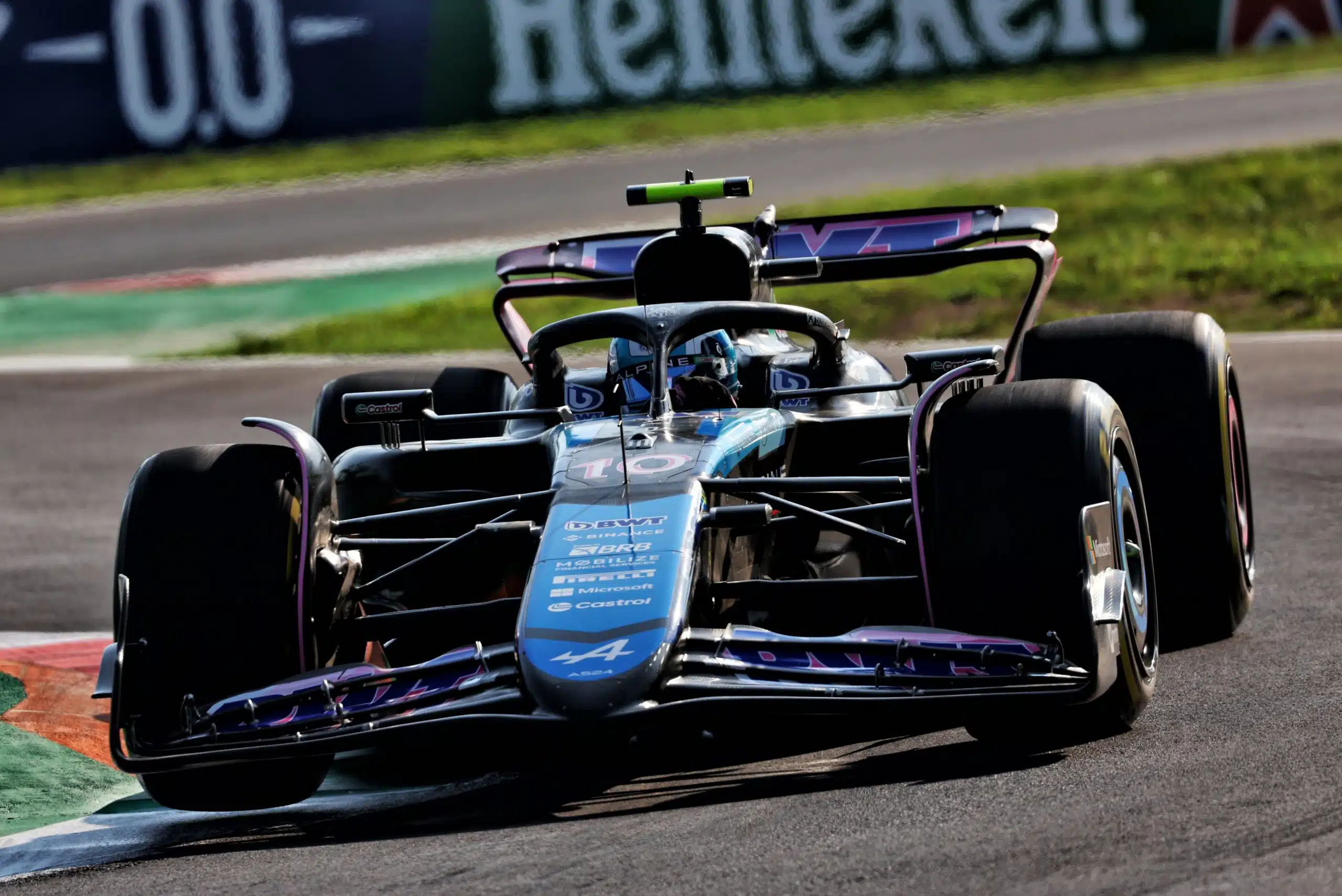 Alpine et Honda épinglés par la FIA en rapport avec le plafond budgétaire GWT5KTyW4AAEQCZ