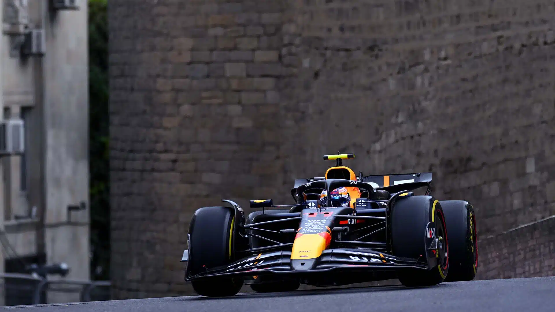 Red Bull de retour aux affaires après la dernière mise à jour ? GXWpYy1WYAAO21b