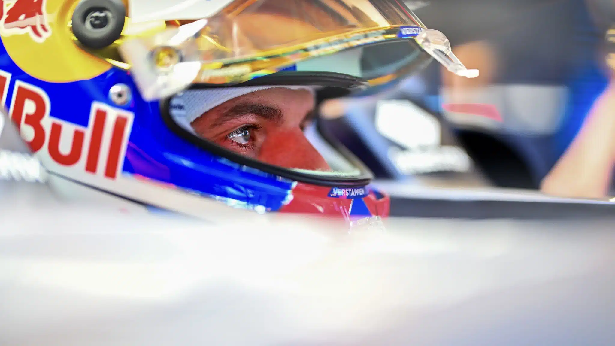 Verstappen perd un montant colossal lors de chaque défaite GXgv2HHXIAA5SIp