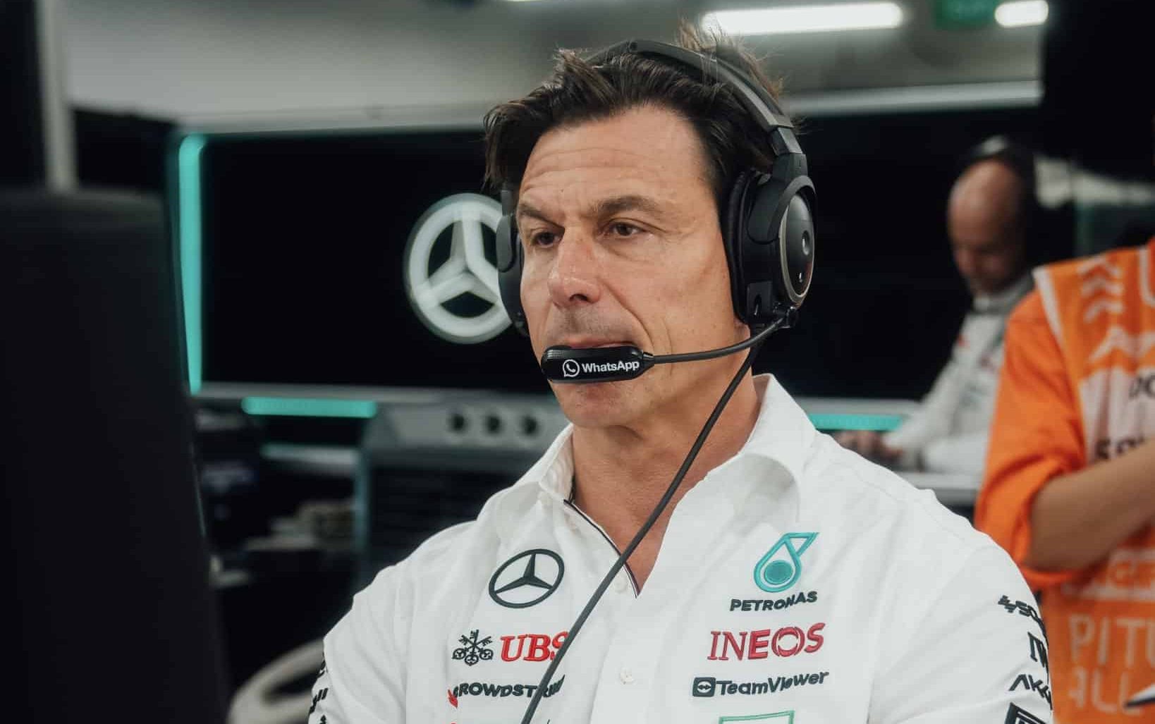 Russell chez Red Bull ? Wolff répond sèchement à Horner GYF_x7lXwAAC5H_