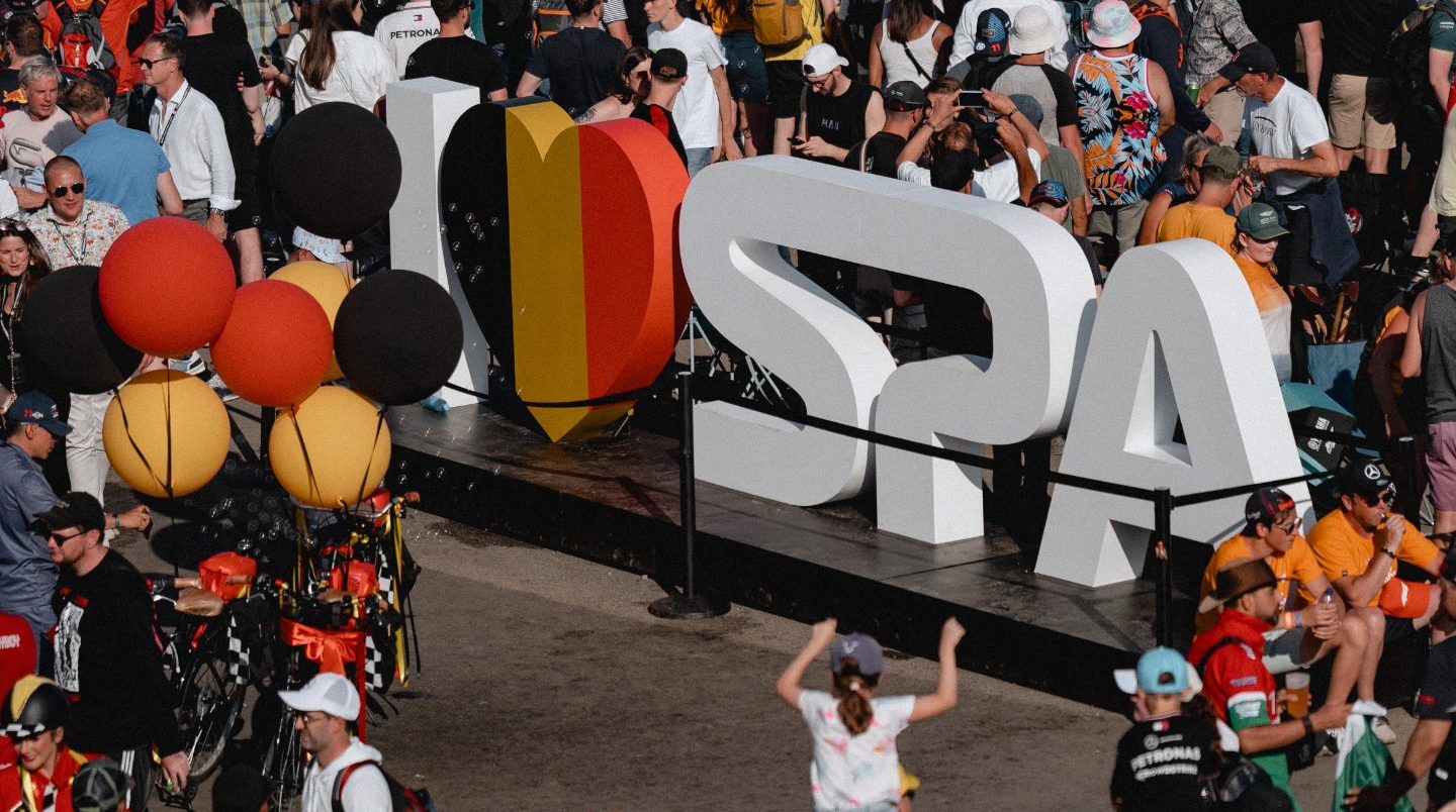 Ça ne sent pas bon pour l'avenir du GP de Belgique à Spa GTmDU3BWEAAg-V3