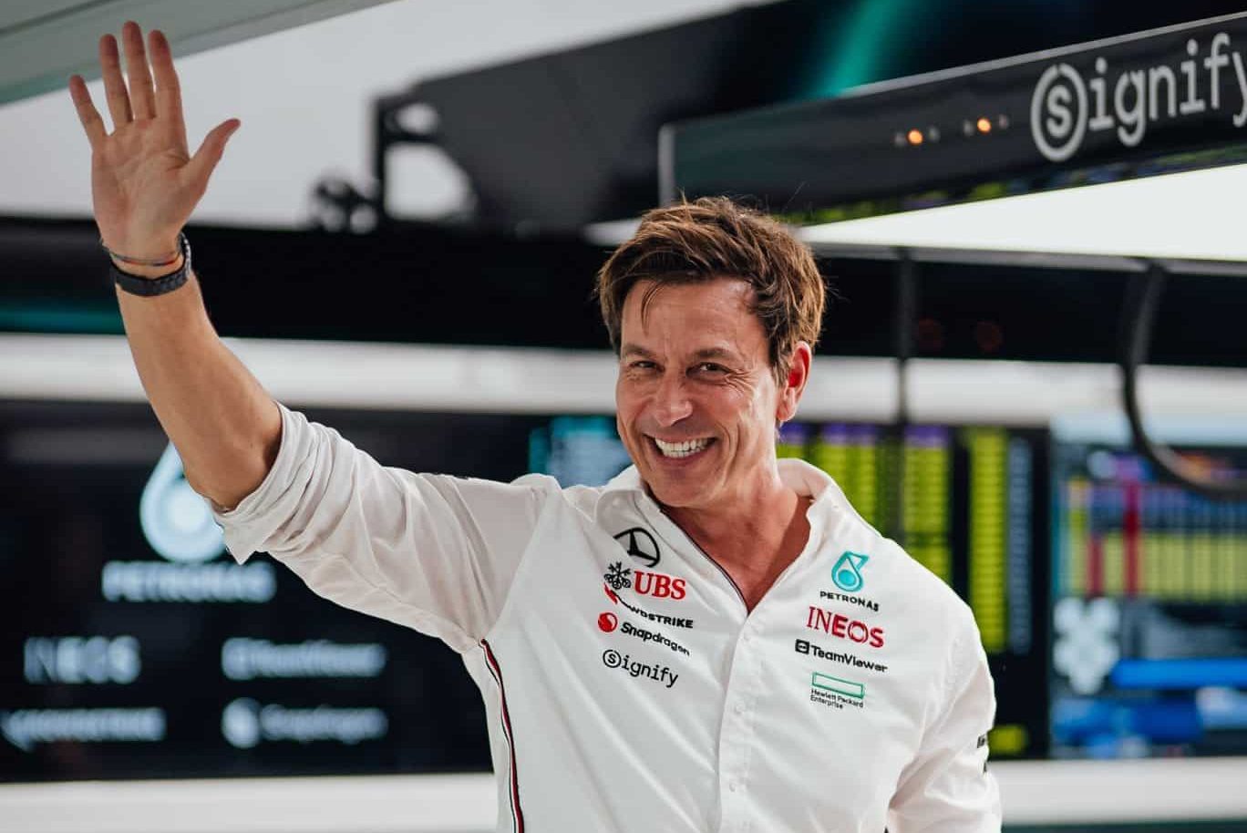 Les graves insinuations de Wolff concernant Verstappen et la FIA GYPn1i3XYAEsjo7