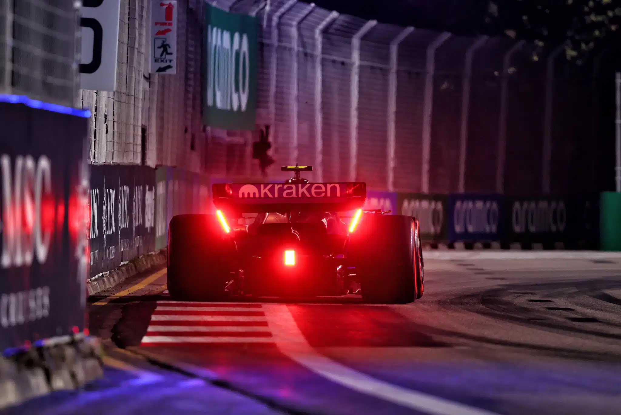 Le manager de Colapinto n'a pas sa langue dans sa poche ! GYDIlq_a0AAP8gU