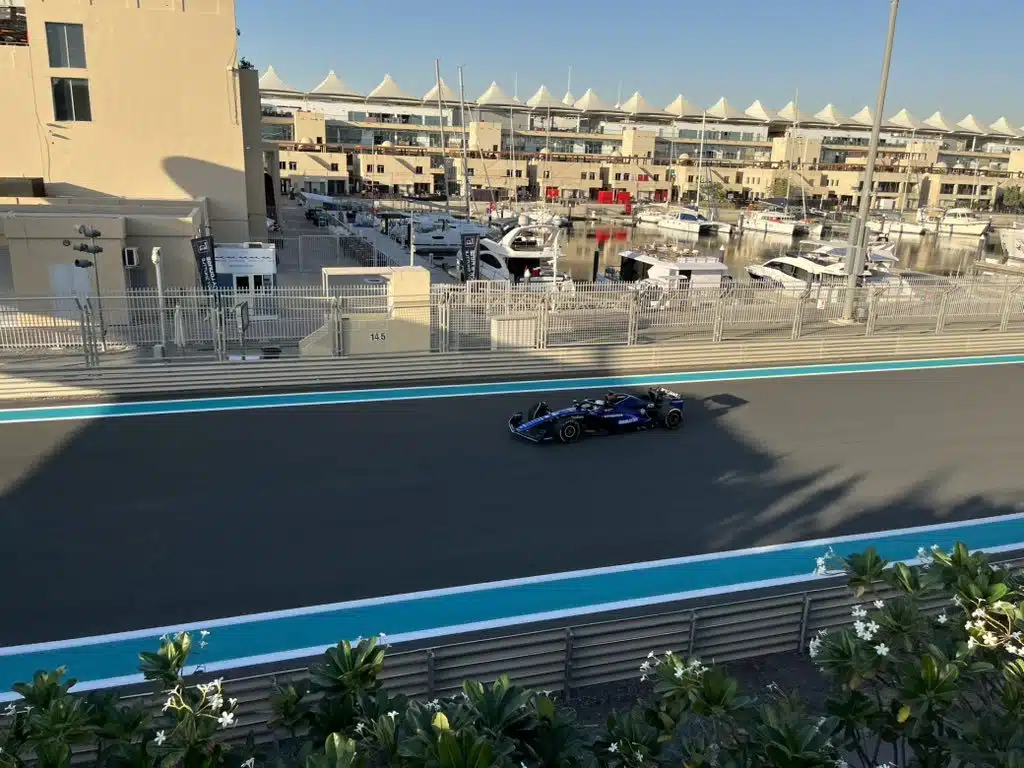 Carlos Sainz déjà en piste avec sa nouvelle équipe Williams