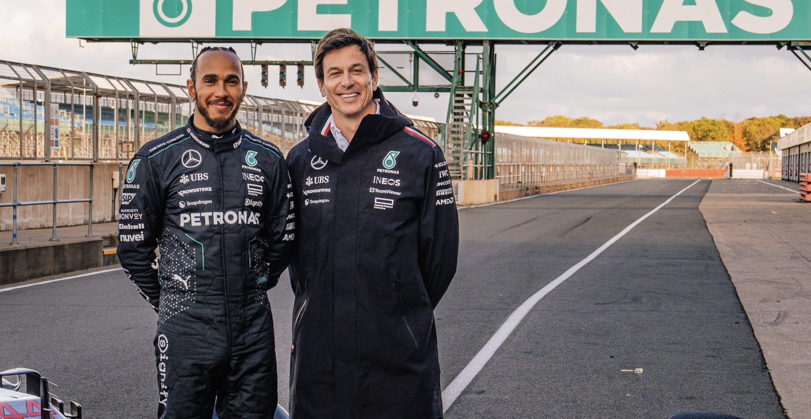 Wolff fait une promesse à Hamilton mais Steiner n’y croit pas