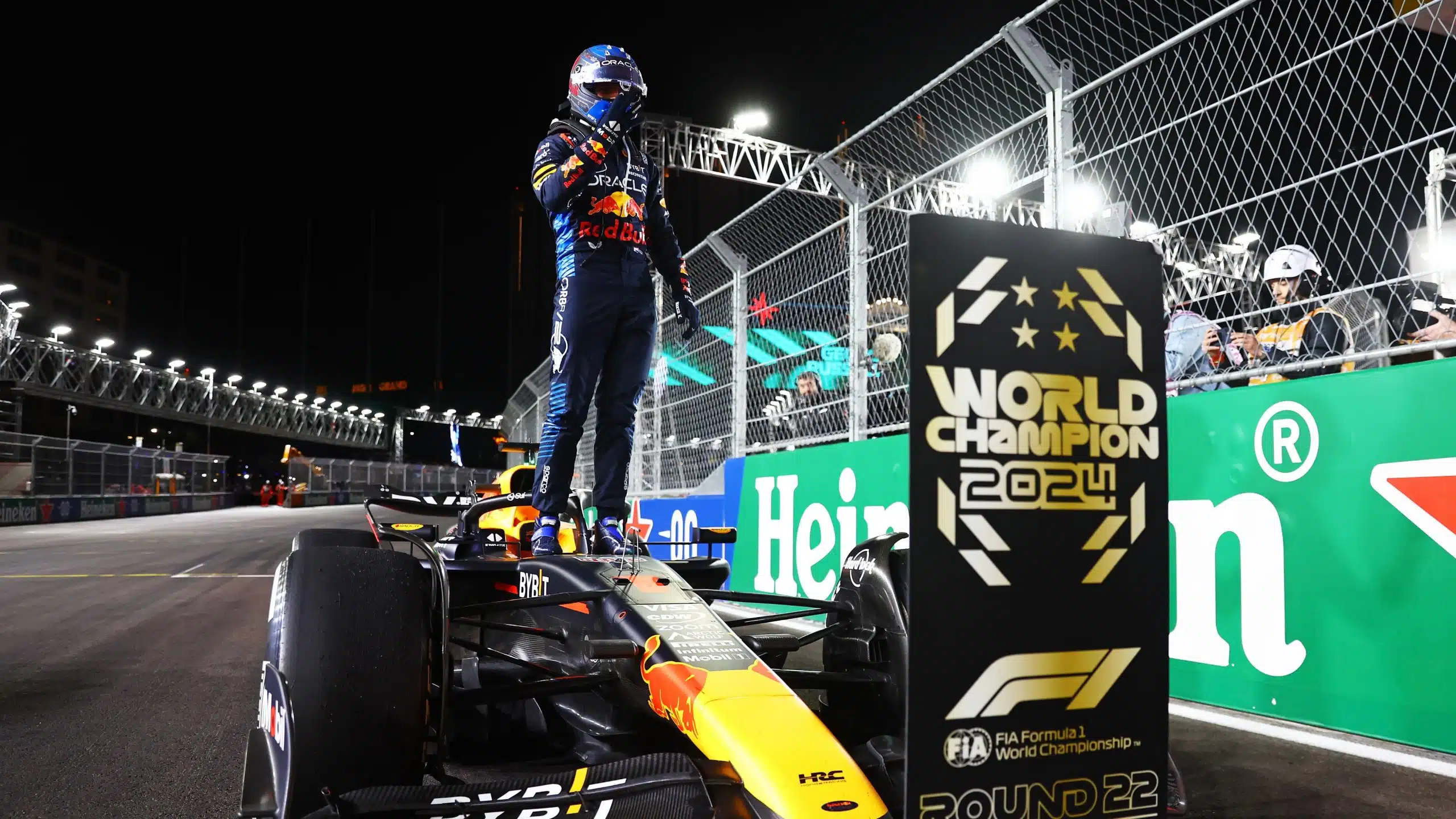 Jos Verstappen pose ses conditions pour que Max reste chez Red Bull