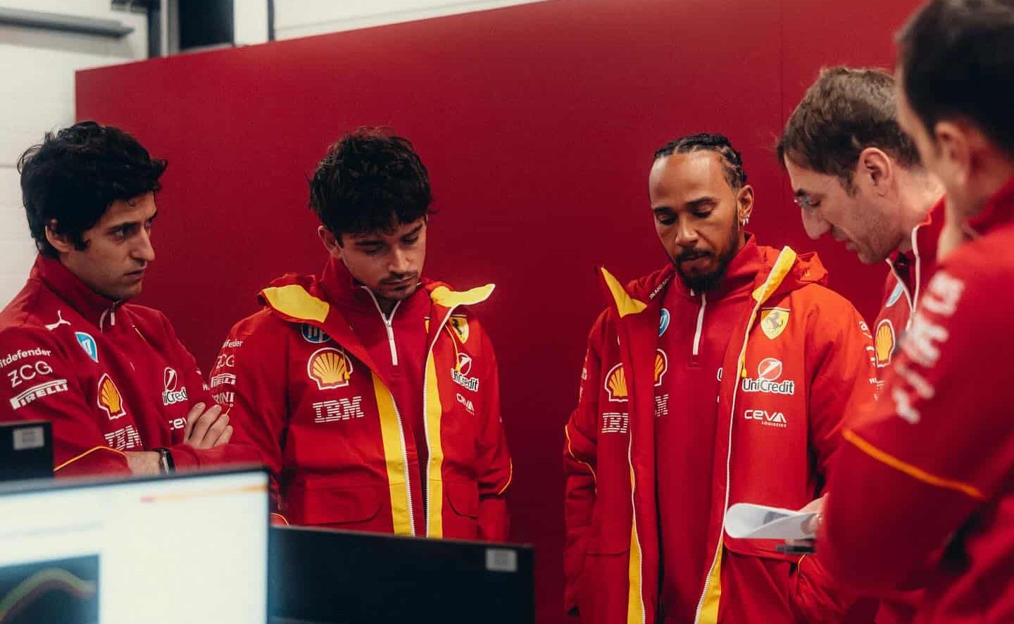 Hamilton sous pression : Ferrari pourrait favoriser Leclerc 475736358_18486870271062318_5750648302922215673_n