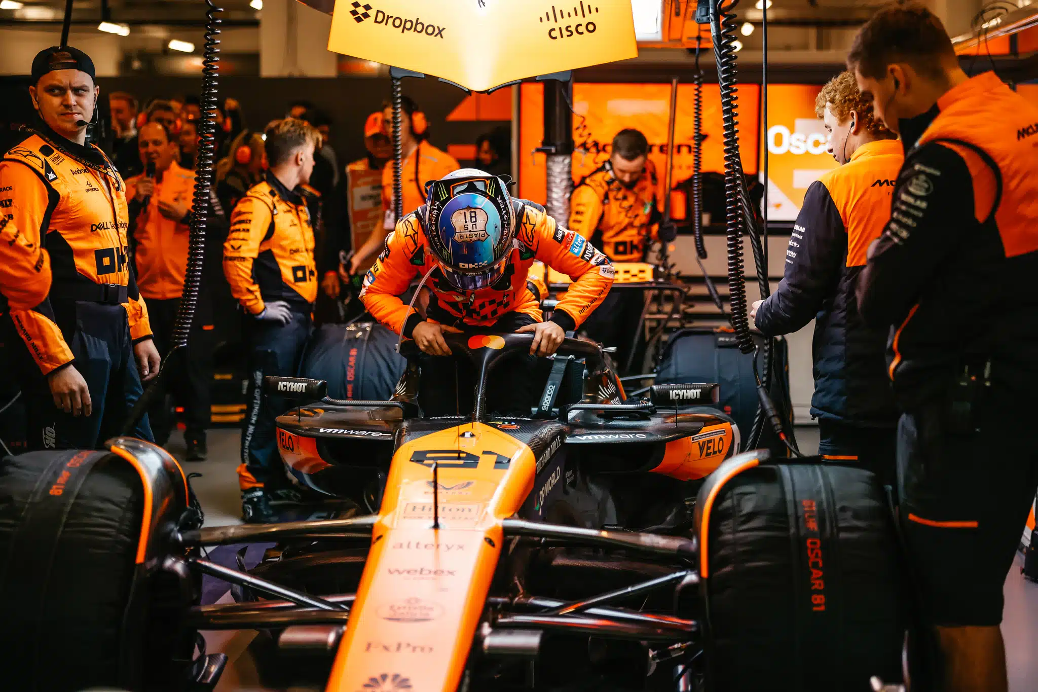 McLaren F1 vise le gros lot grâce à son nouveau partenaire Gio1E5BX0AAKd8X