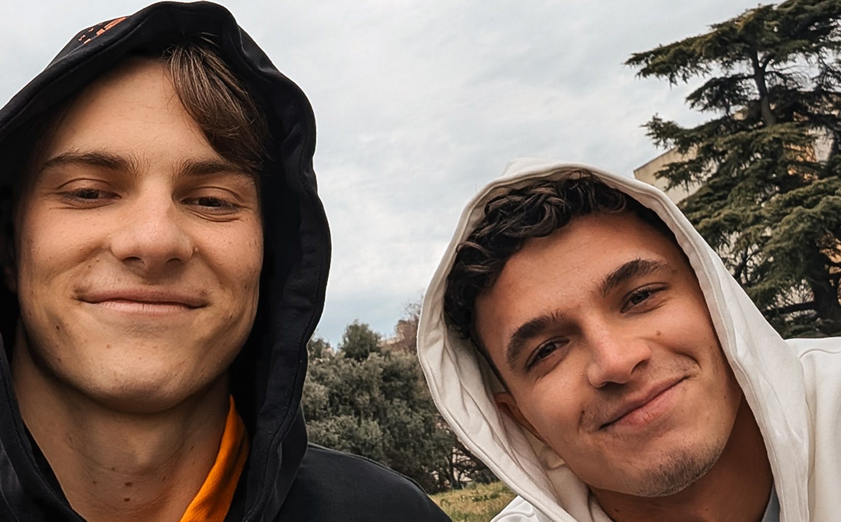 McLaren F1 va-t-elle désigner un pilote N°1 en 2025 ? GjbDhLxXIAAWvwW