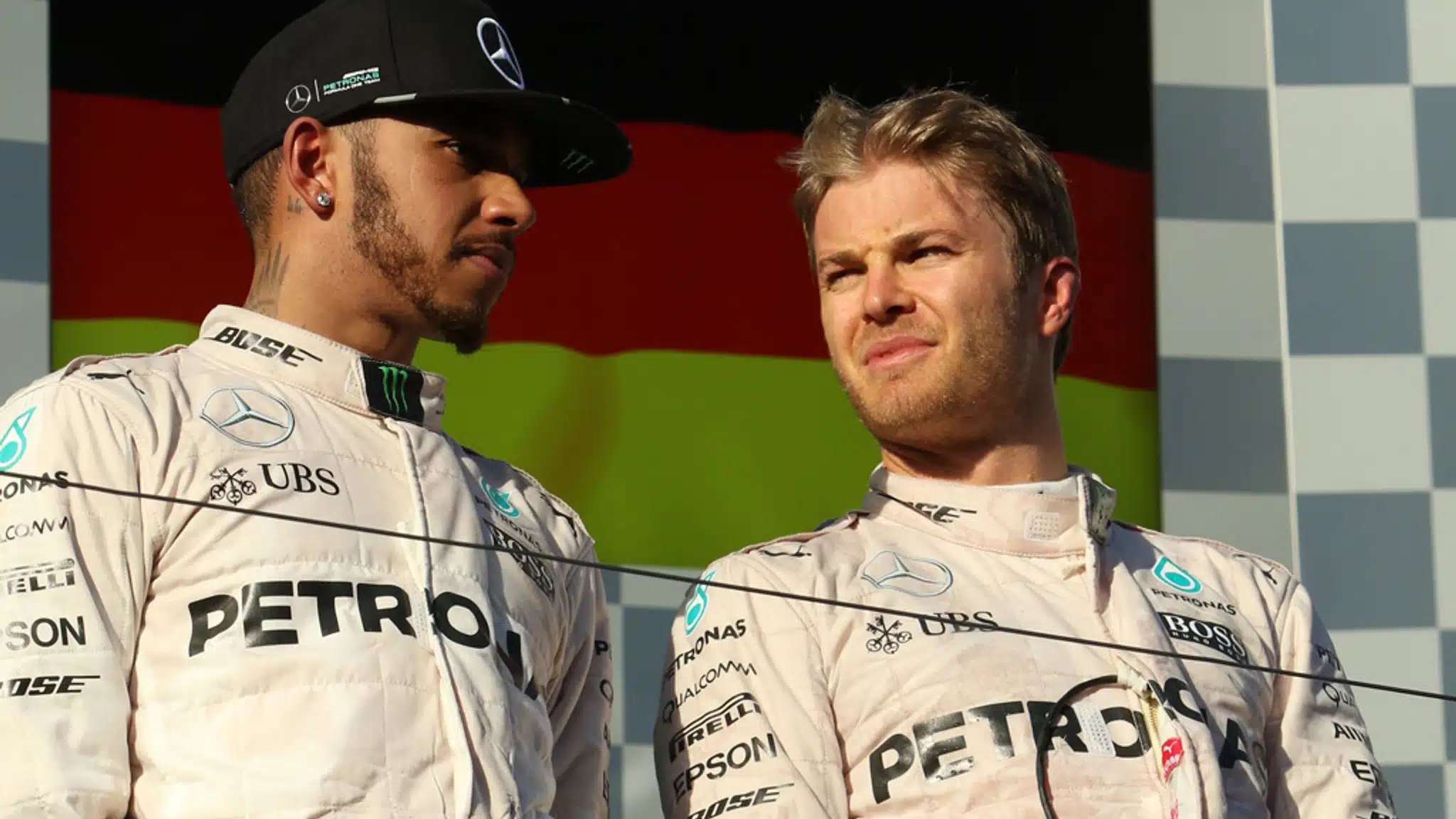 Lewis Hamilton et Nico Rosberg se réconcilient petit à petit australian-hamilton-rosberg-mercedes-conclusions_3435161
