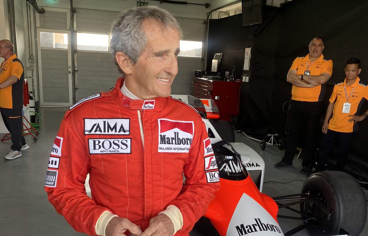 Prost harcelé sur les réseaux sociaux, la FIA intervient FqdaaemXgAAeDoq