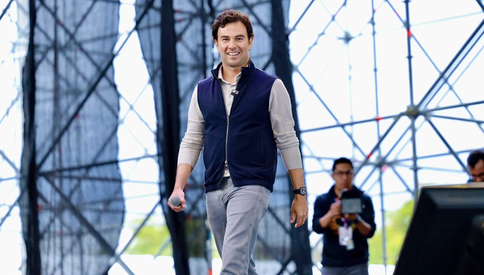 Perez envisage toujours de devenir champion du monde de F1 GhGq9D5WQAAnUnD