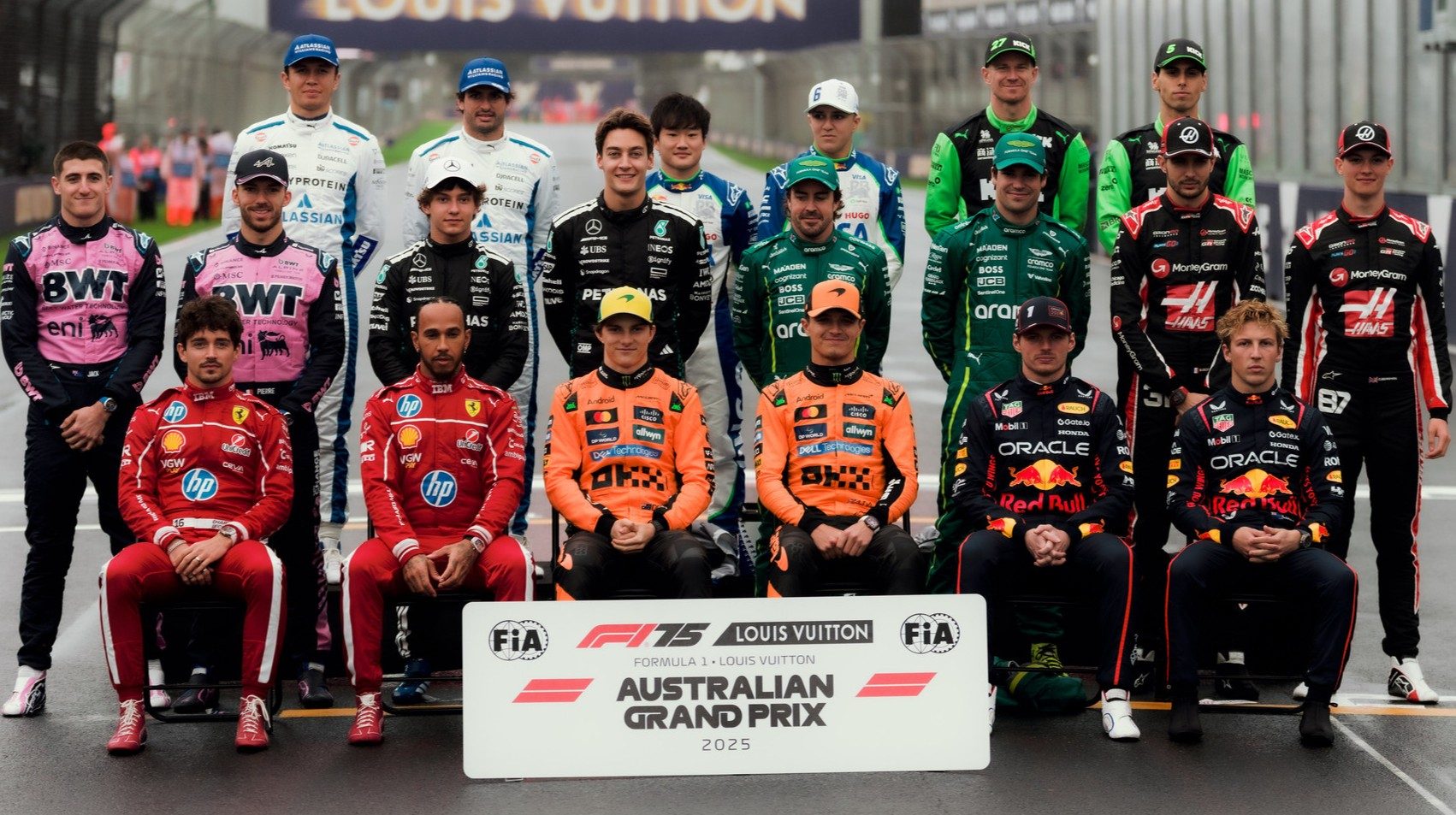 La FIA lâche du lest au sujet du langage des pilotes de F1 photo de classe en F1. Année 2025