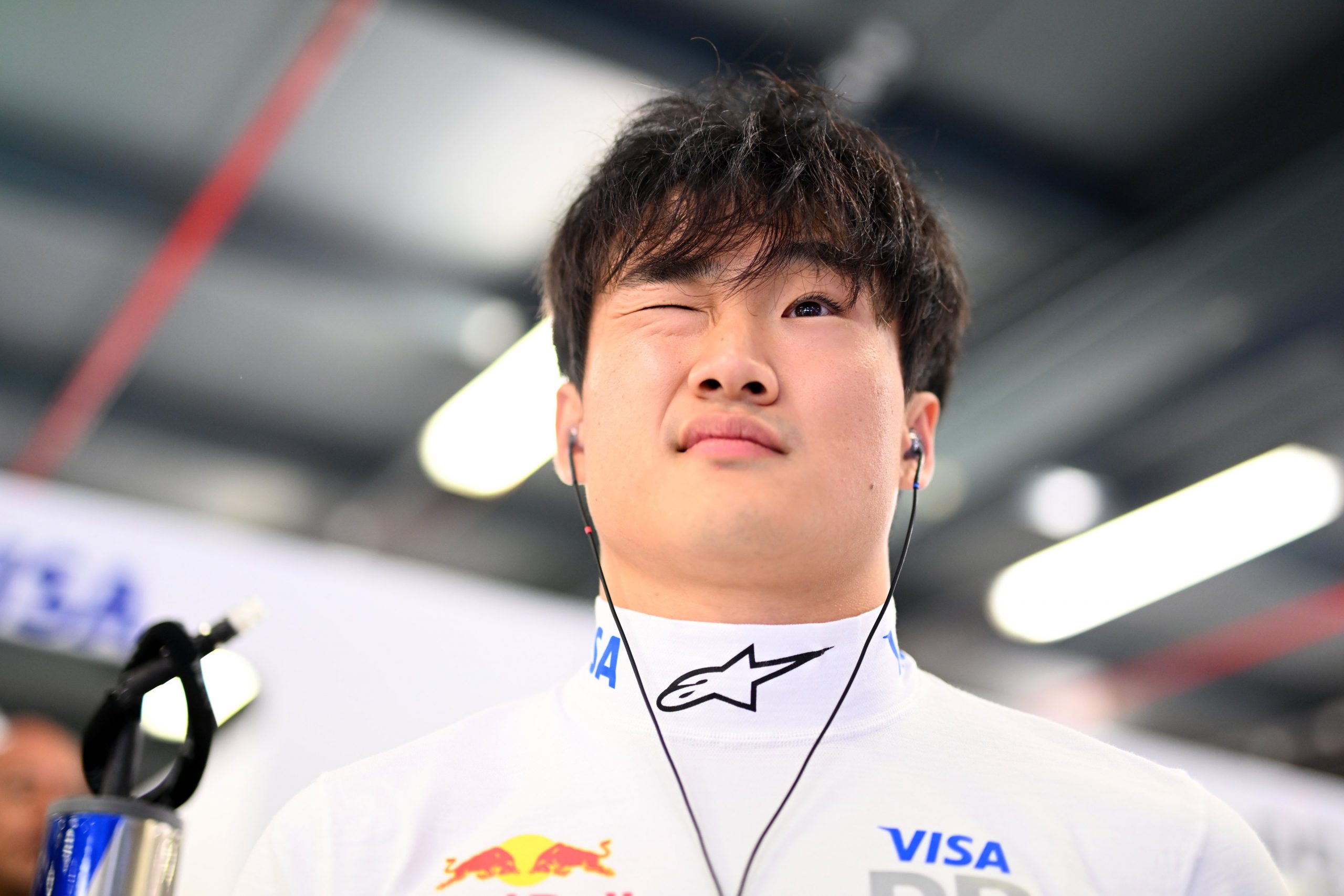 Lawson peut-il résister à la pression de Tsunoda ? Tsunoda qui convoite la place de Lawson chez Red Bull