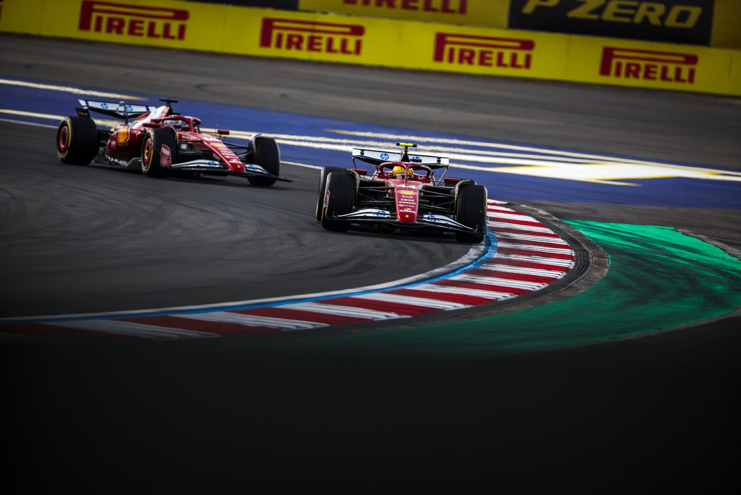 Ferrari a réussi à aligner deux voitures non conformes pour deux motifs différents Double disqualification de Ferrari en chine