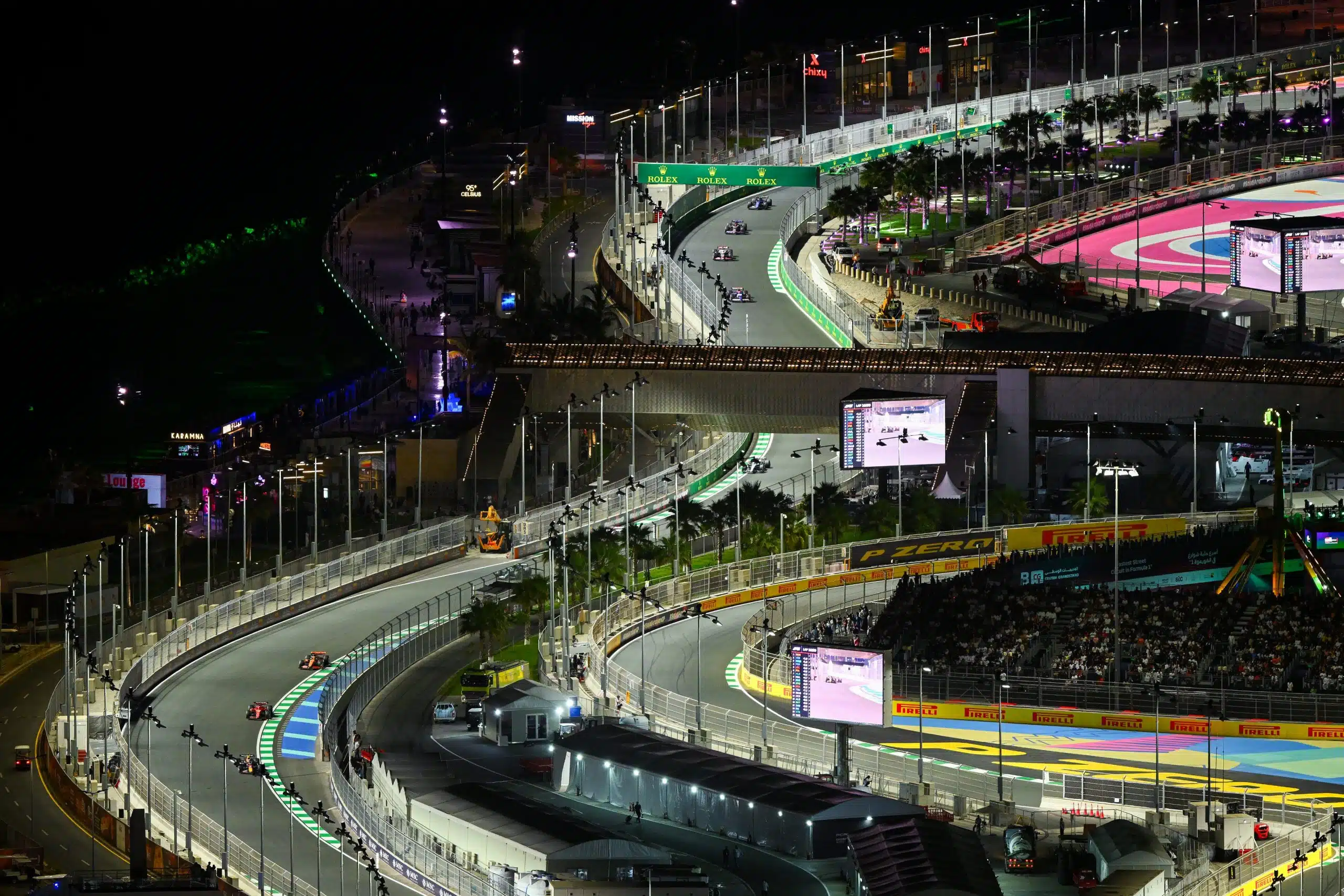 GP d'Arabie Saoudite : Les Essais Libres 2 commentés en LIVE GosmhQoXUAABwIp