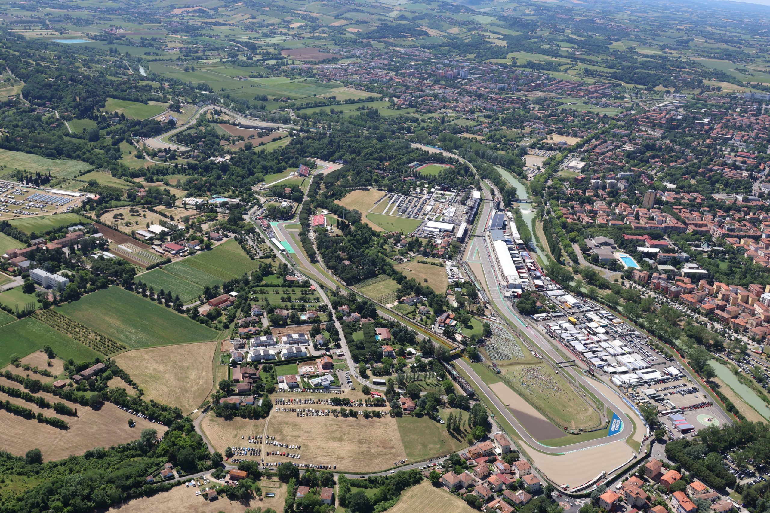 LIVE F1 - Suivez en direct les qualifications à Imola GrFvJhIWwAALHcm