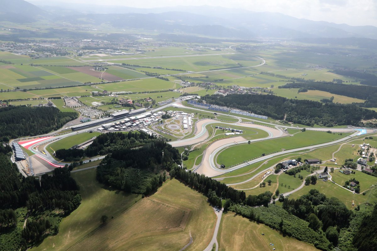 Résumé des essais libres 1 du GP d'Autriche (Direct terminé) GuY6KfGWYAACs48