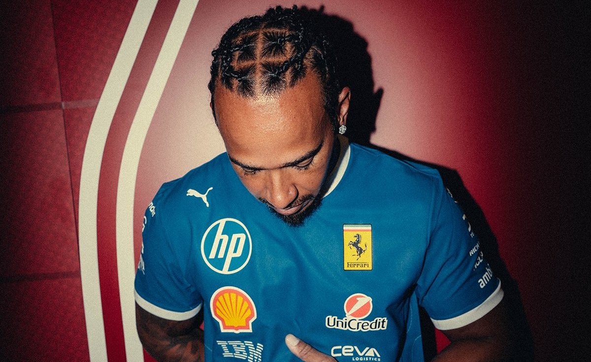 Hamilton vide son garage et vend sa collection de bolides G04wF87WkAAvIdL