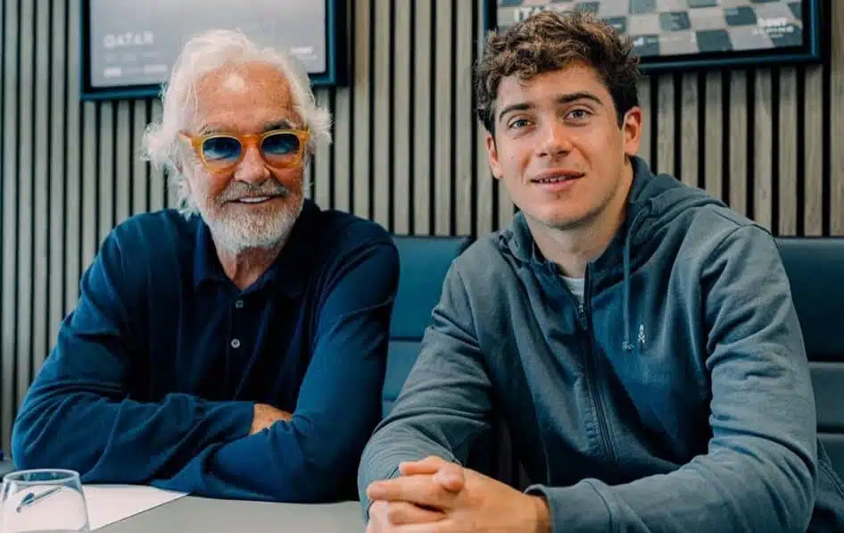 On a lu “Finito” sur les lèvres de Briatore après le crash de Colapinto