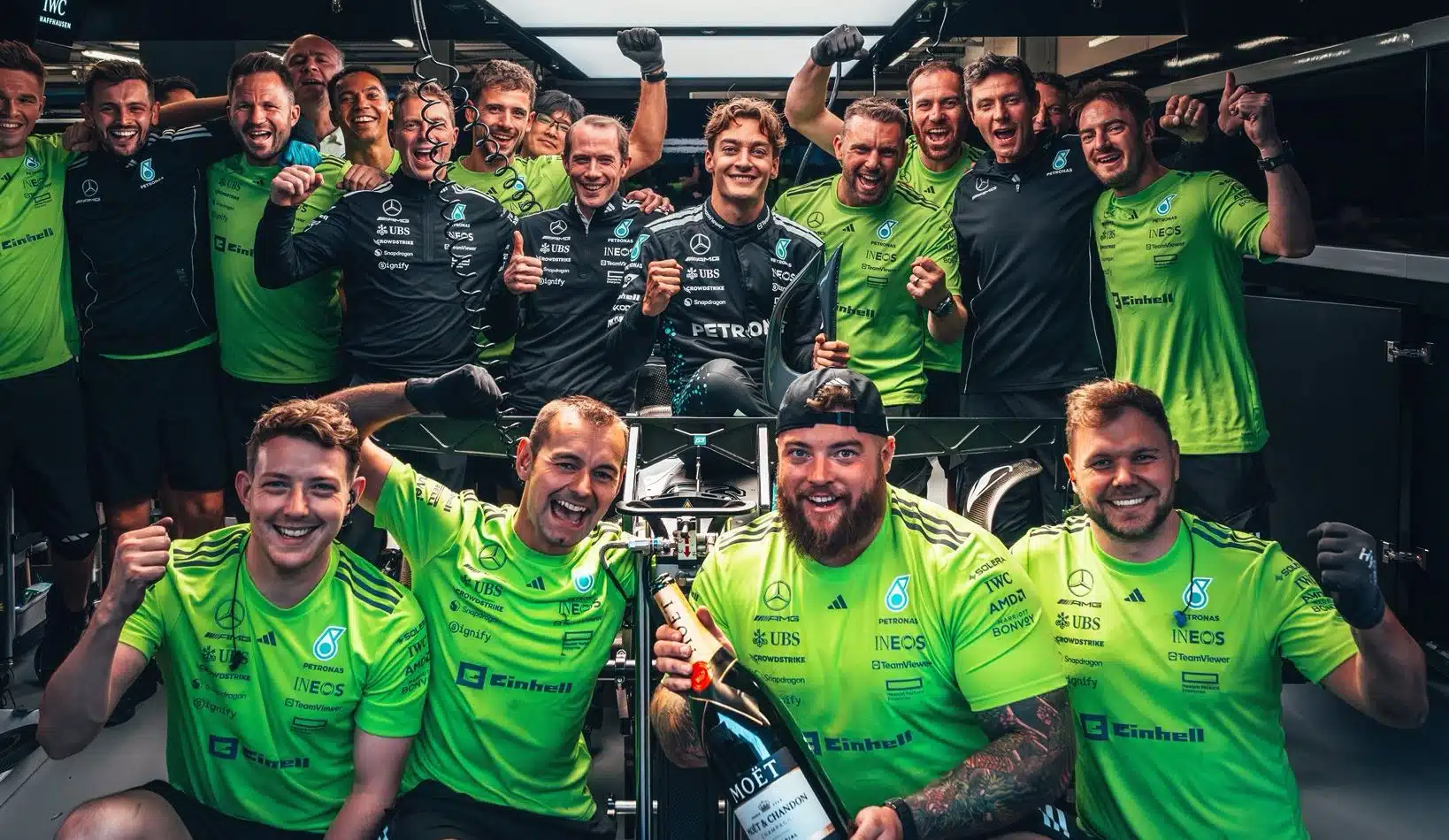 Russell va-t-il tout perdre à force de se faire désirer ?