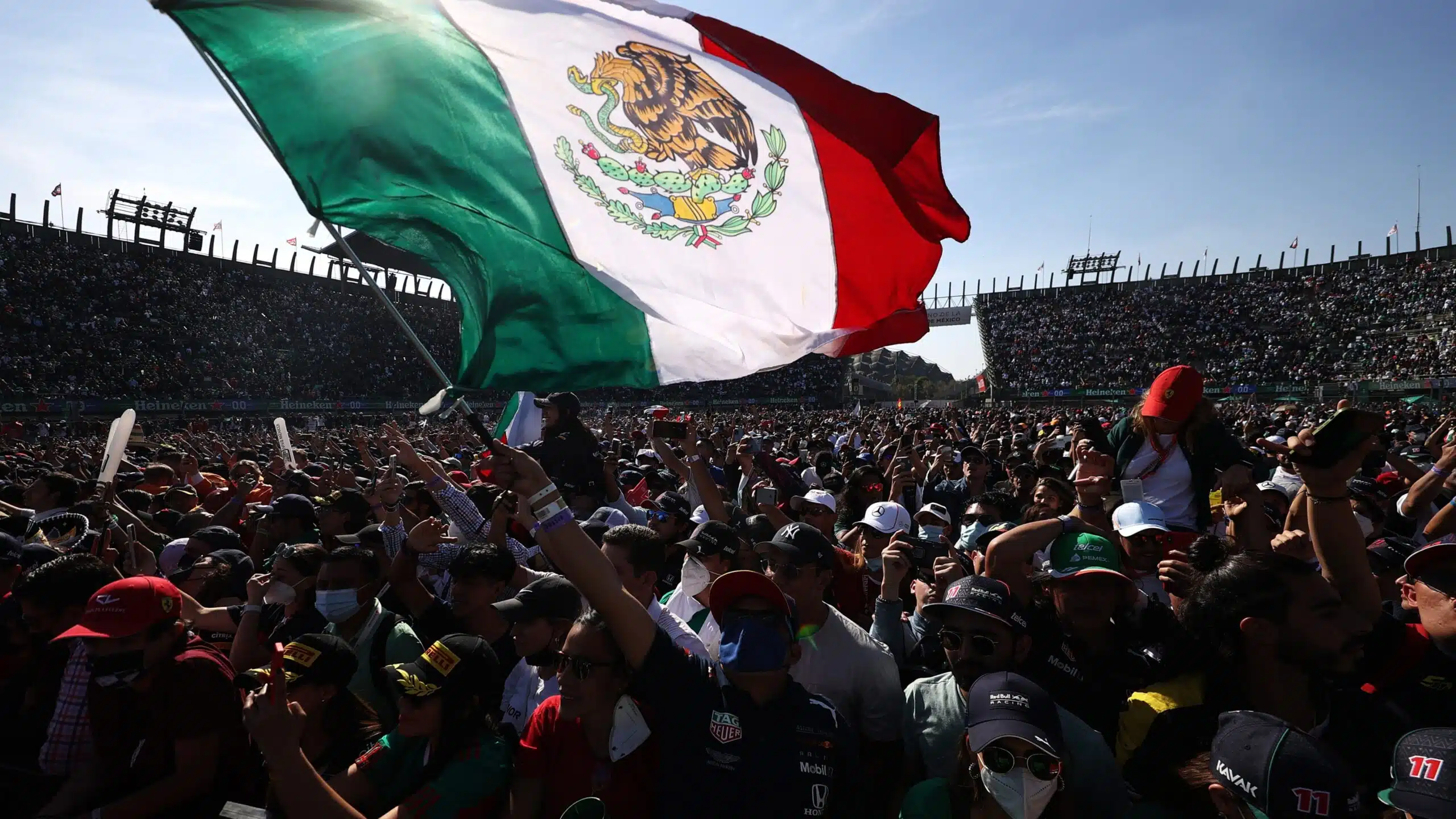 Une chaîne française diffusera le GP du Mexique en clair G3tc5ZbX0AAdlr3