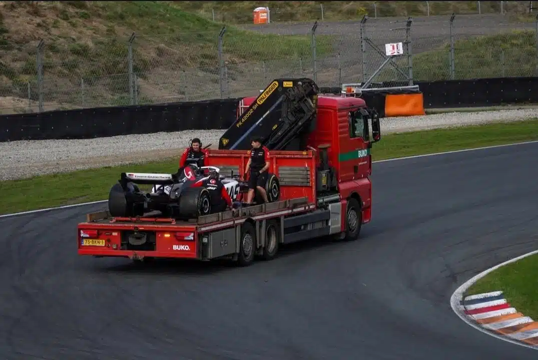 Ryo Hirakawa fracasse sa Haas dans le mur en essais privés