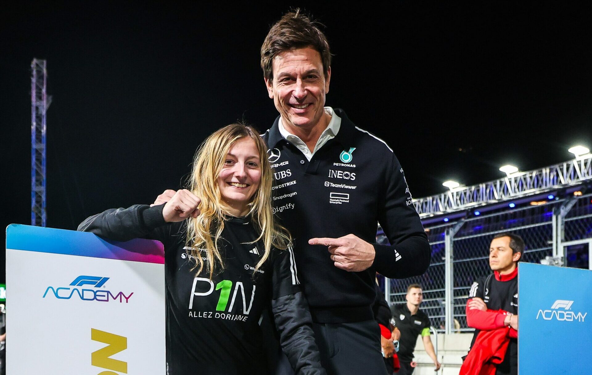 COCORICO ! Doriane Pin championne de F1 Academy 2025 G6aCp2mW0AEAxx_