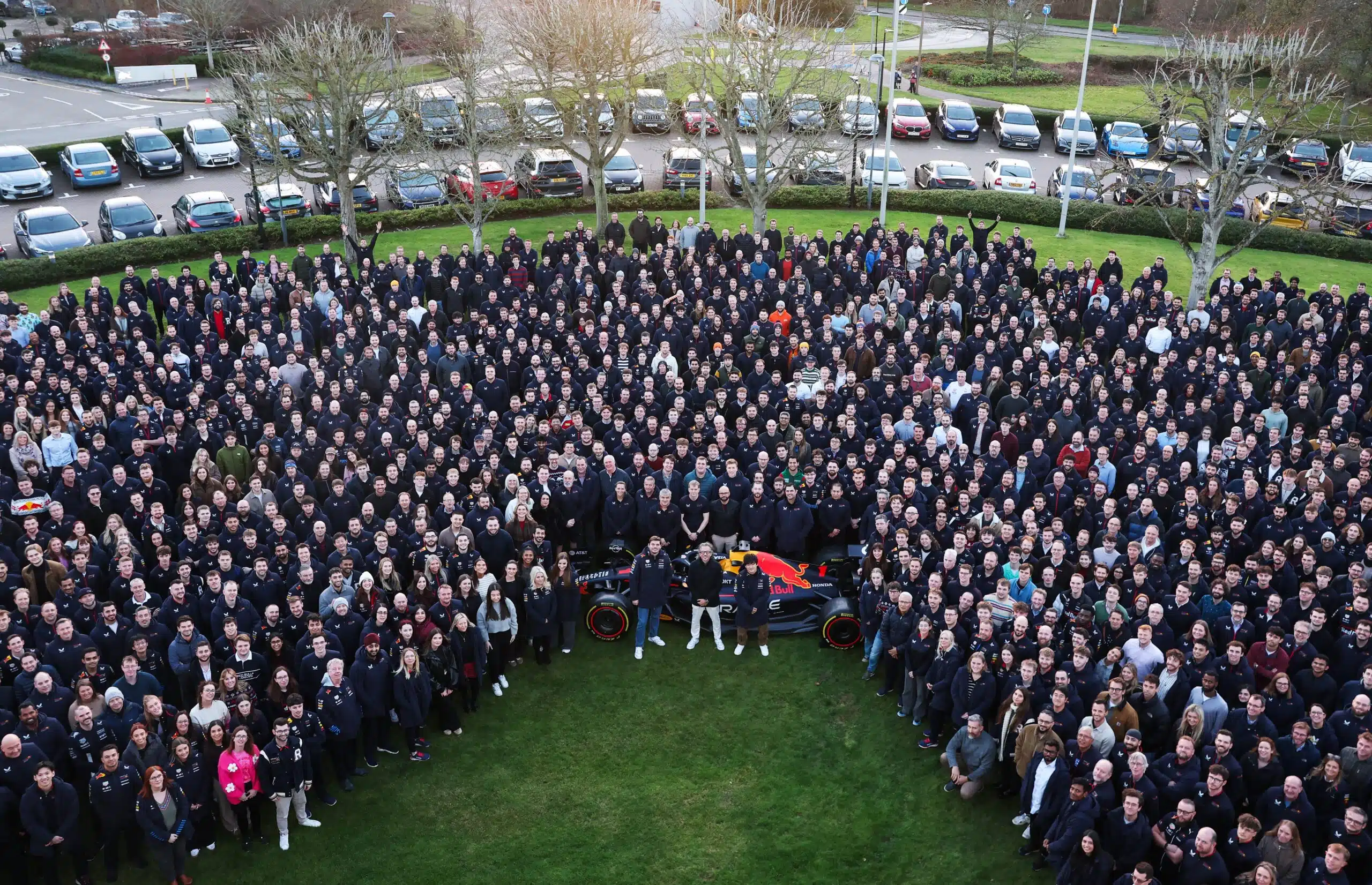 Tous les proches de Verstappen quittent Red Bull un à un G70s1y3XkAAjuVn