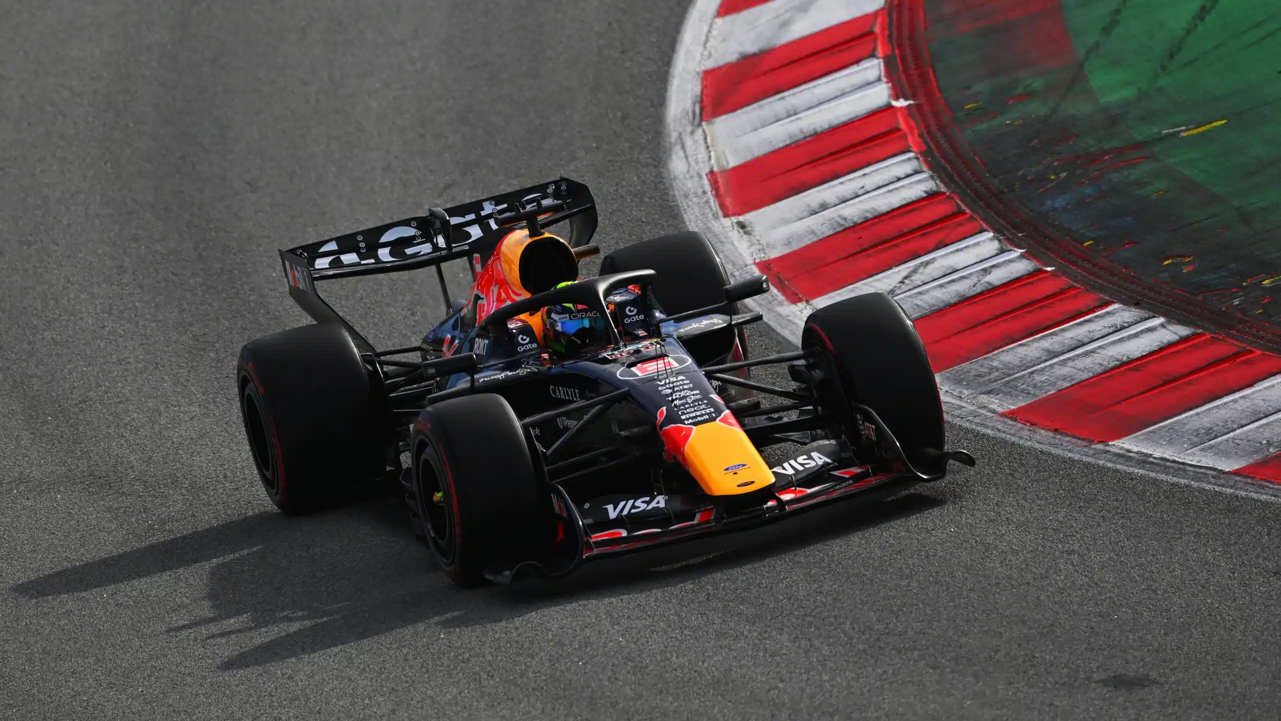 Le moteur Red Bull Ford est redoutable et c'est logique G_6FrdqWwAAjqQ_
