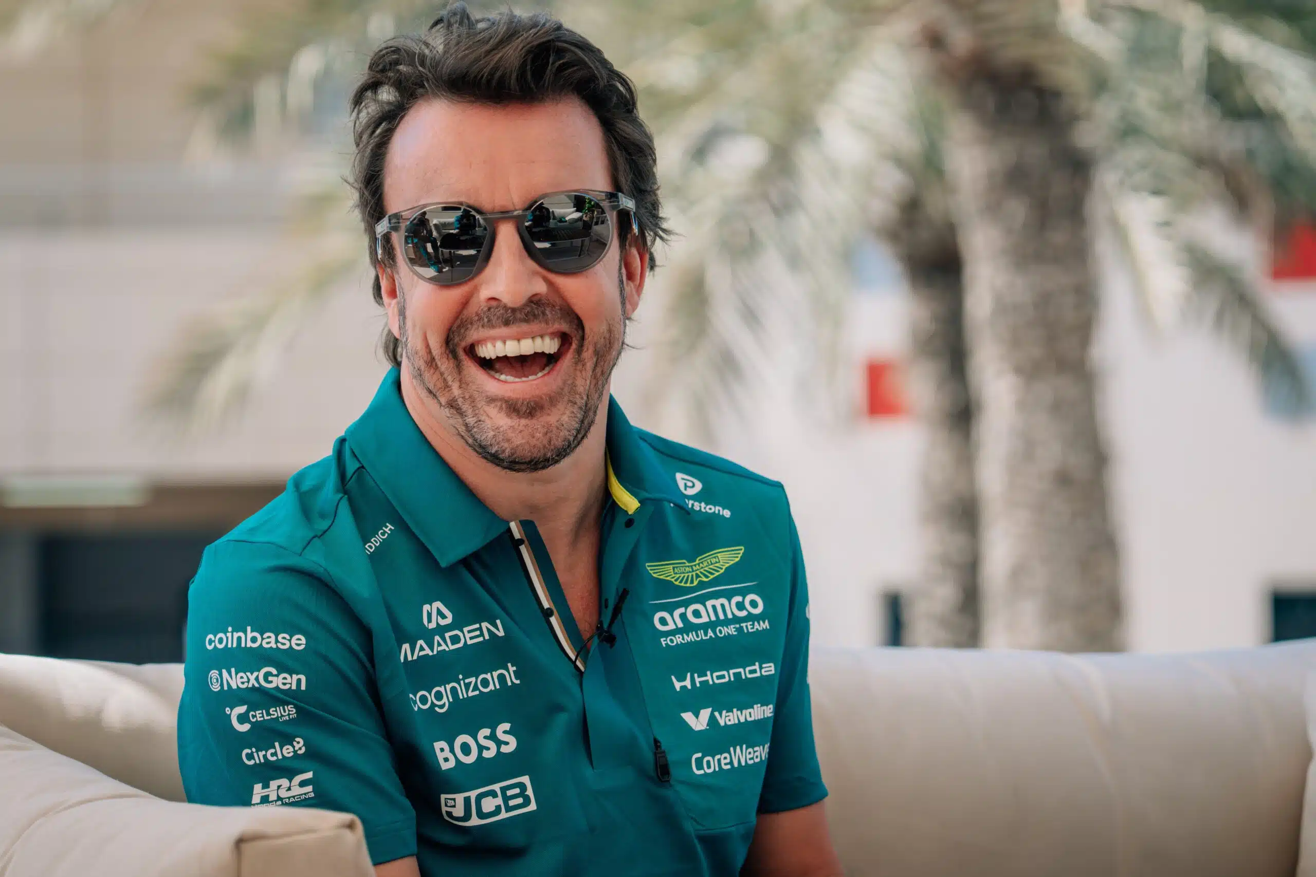 Bluff ou retard ? Montoya parie sur un plan secret de Newey HBLZg1yakAQUycn