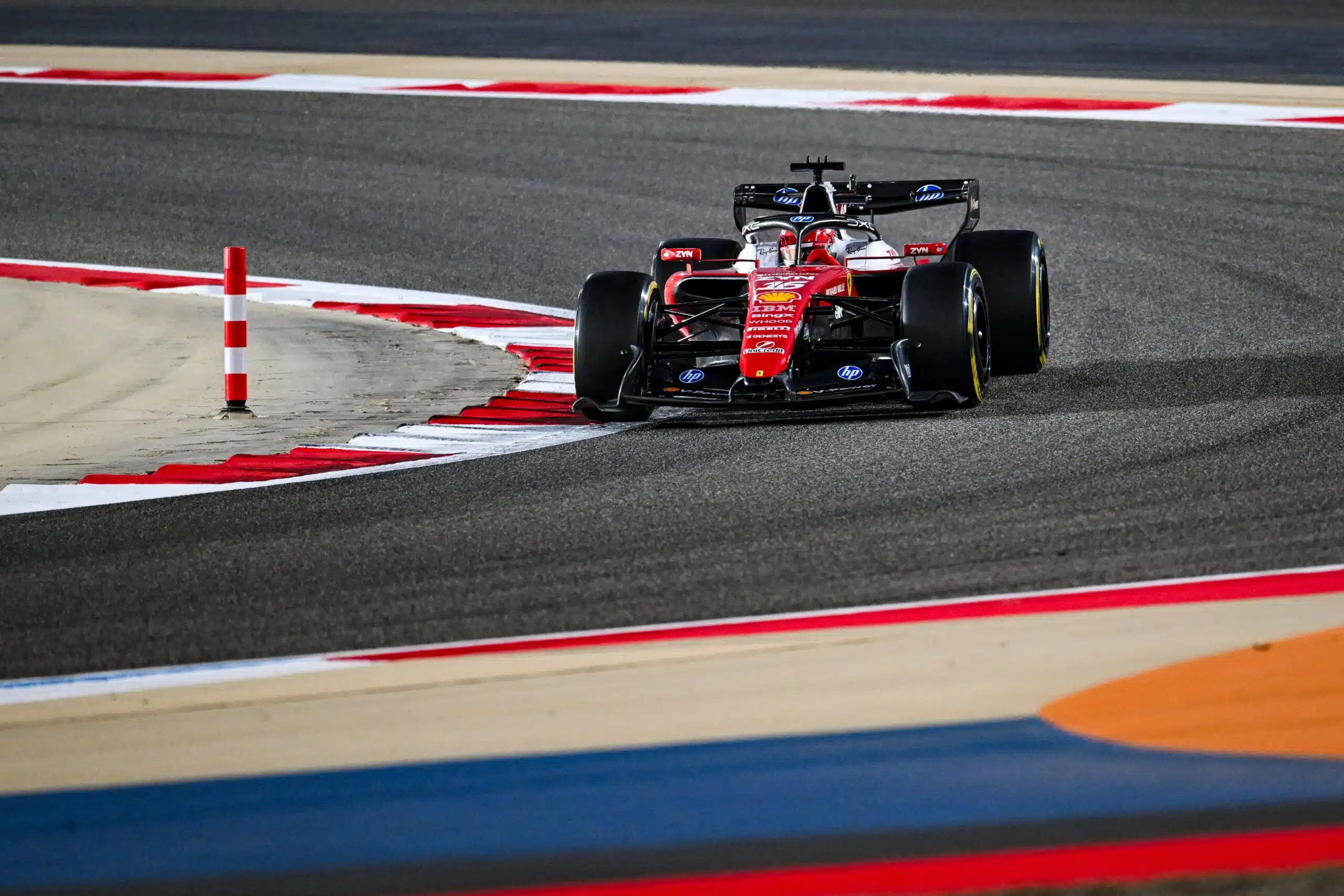 La FIA donne le feu vert à Ferrari pour son aileron novateur HBn1-rUXAAAUGDr