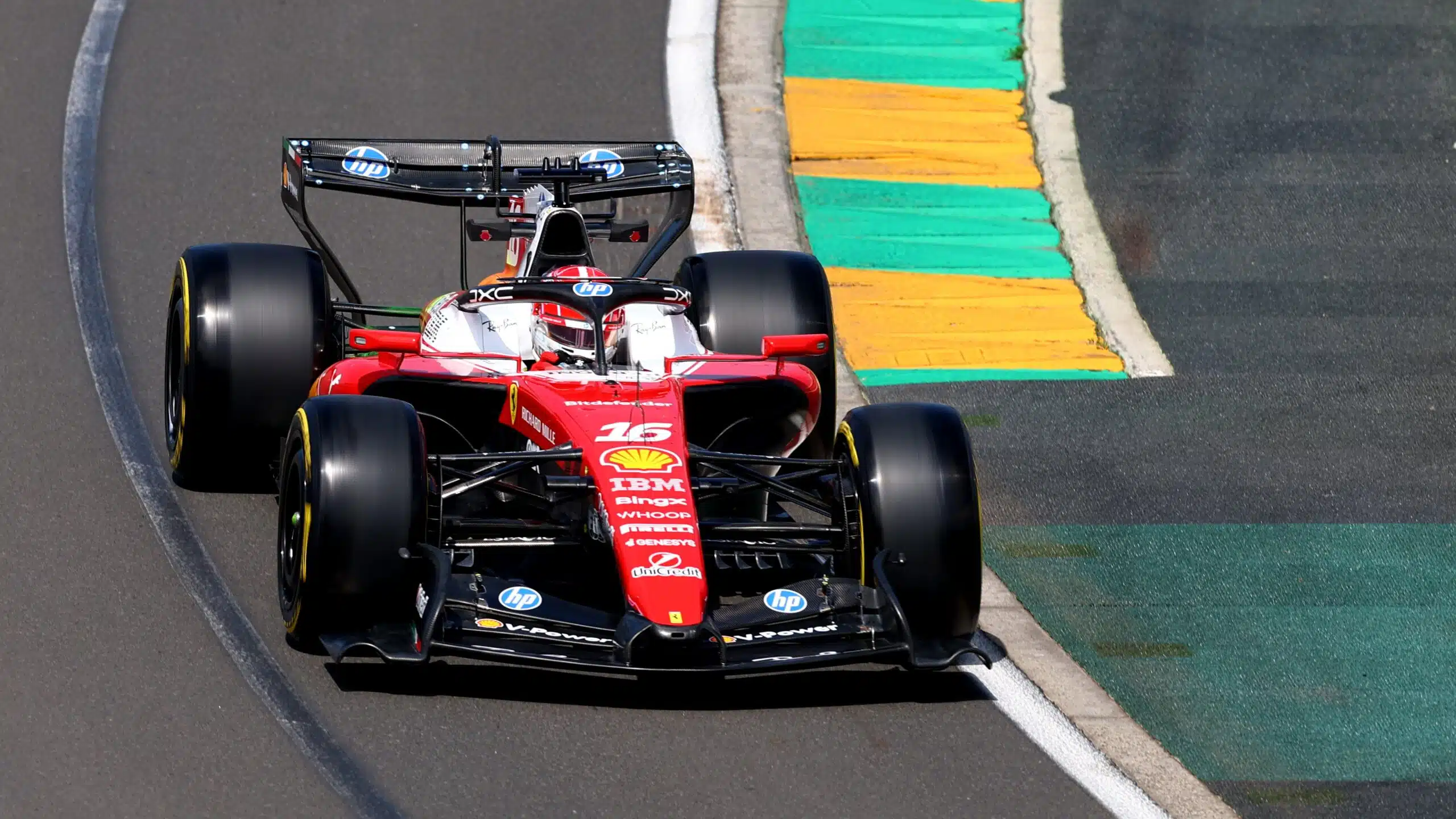 LIVE F1 : Les essais libres 2 du GP d'Australie (direct terminé) HCsQAd-XMAAaeO3