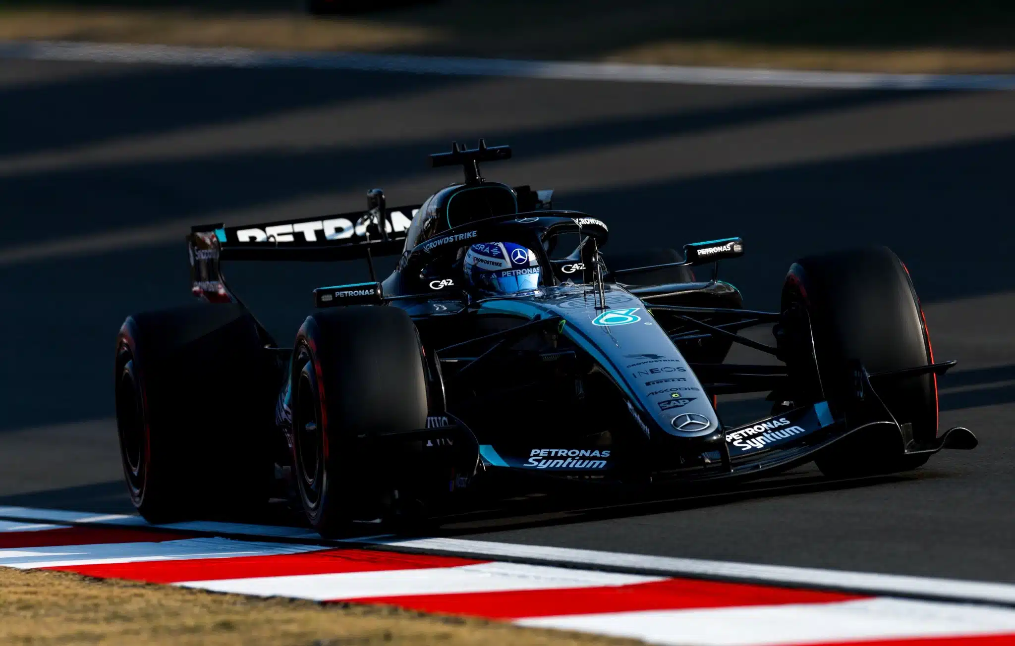 Sprint de Shanghai : Russell en patron, Mercedes et Ferrari font le spectacle