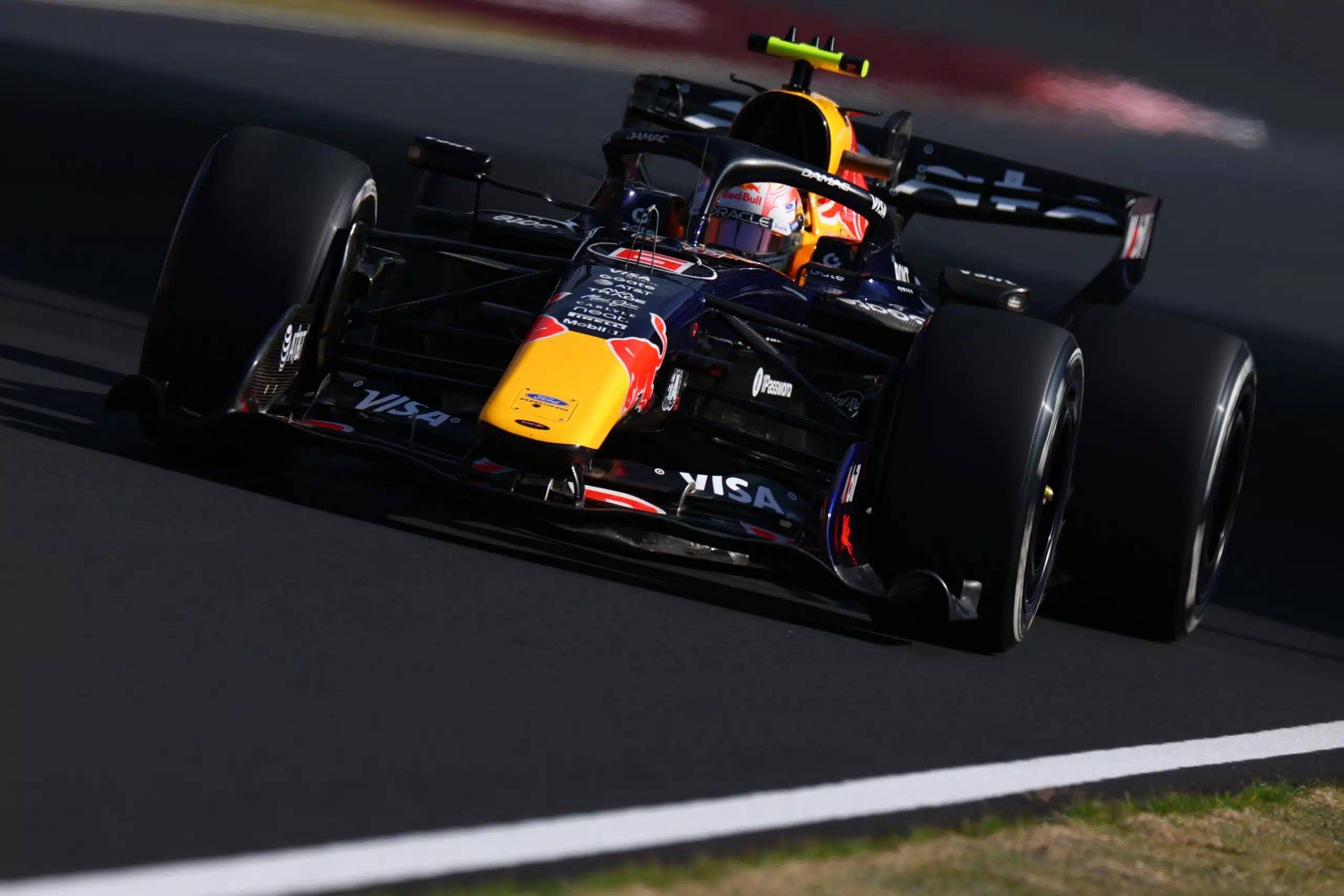 red bull rb22