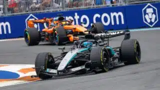 Mercedes sort les armes face à la menace McLaren
